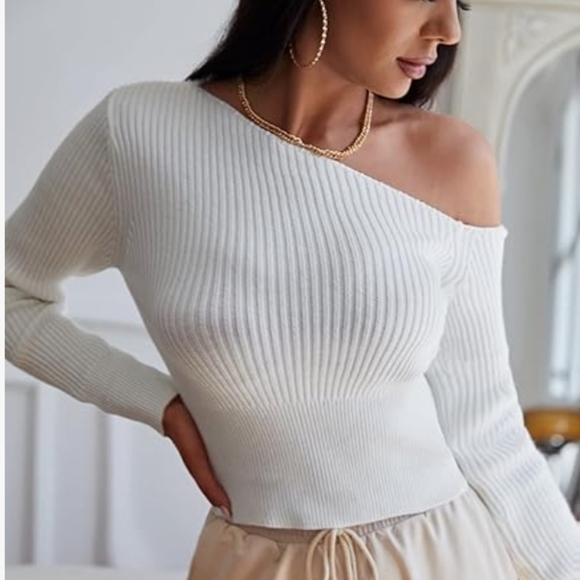 Commense Ribbed One-Shoulder Sweater Top White Size Large Trendy Minimalist - Picture 3 of 10